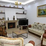 شقة Countryside Velabisht