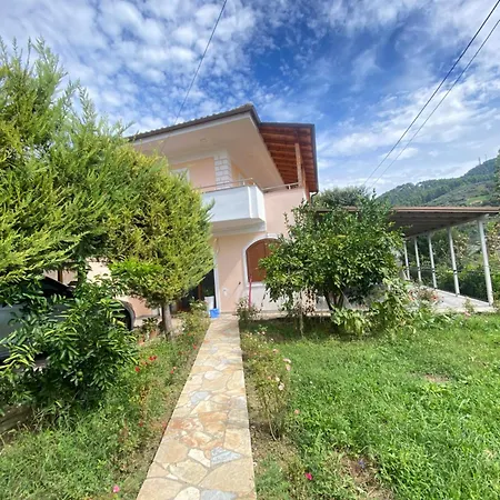 Countryside Apartment Velabisht