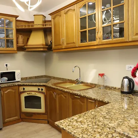 Countryside Lägenhet Velabisht