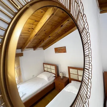 Countryside Lägenhet Velabisht