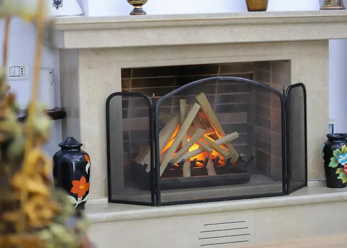 Countryside 公寓 *